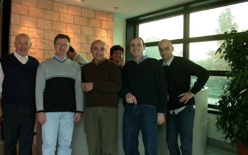 Il team Omma nella fabbrica di Limbiate