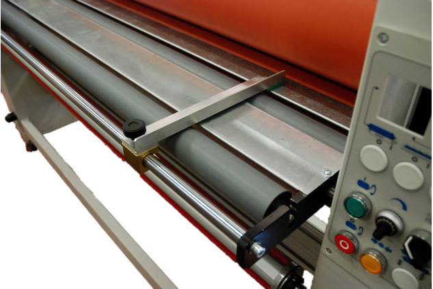 Omma-PRO-JET Laminatore-5
